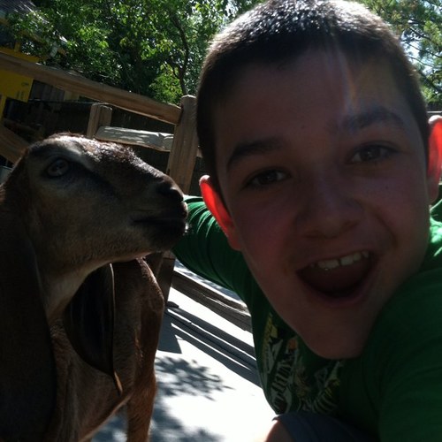 ryttttttfgg's profile picture. 