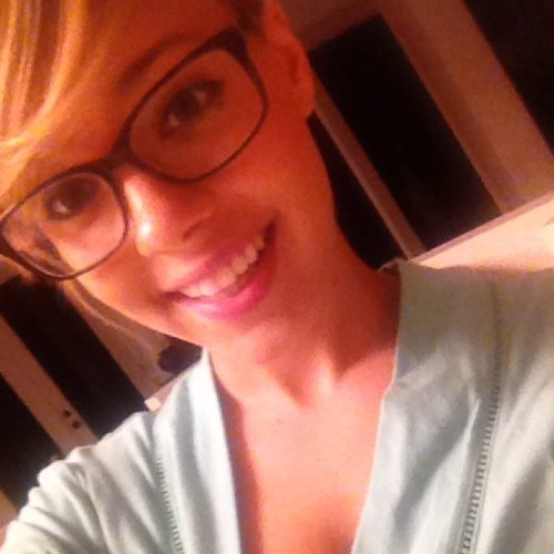 ayemartelle's profile picture. 