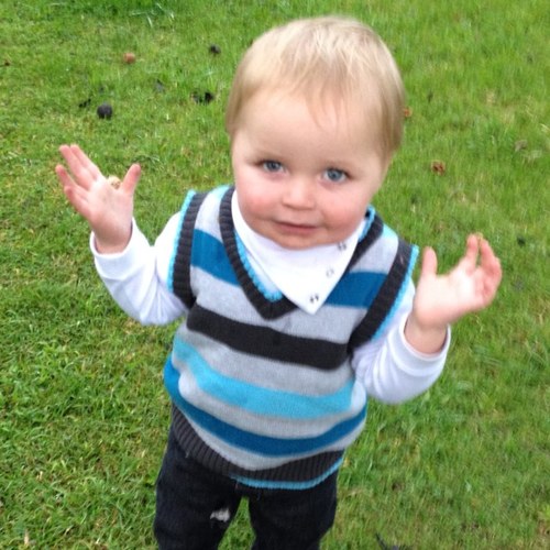 andylee022's profile picture. I'm old enough to know better... But to young to care :)