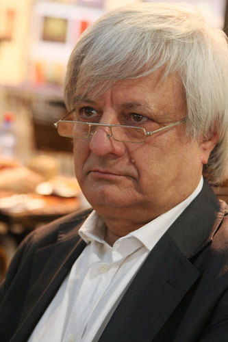 markpiechota's profile picture. שמי מוטי פיאחוטה פרשתי מבתי זיקוק לפני כשנה אחרי 37 שנות עבודה  היום אני מנסה לפתח את הניסיון שרכשתי בעבודה בנושאי רווחת העובדים וקידום העסקים בצפון