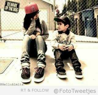 superretweetje's profile picture. Druk gewoon op die follow knop ! ;)