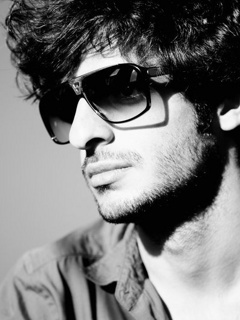 bugfixer2012's profile picture. 