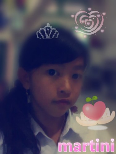 mutiaramartini's profile picture. 