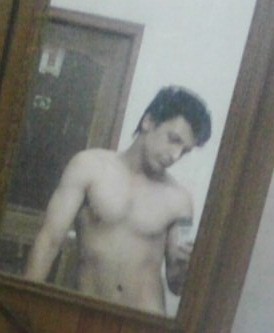 studing c.a and love going out , web designer ,