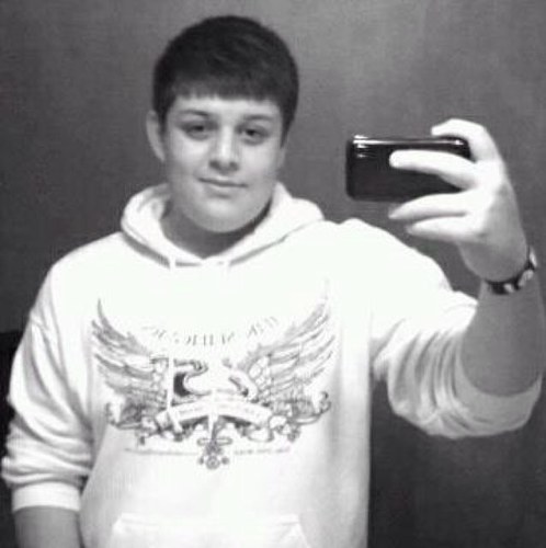 ScumbagByron's profile picture. Awesome tweets of everyday things our friend byron does. Created by @millerdanny220 and @burningat420 follow both accounts