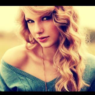 Wonder_Struck13's profile picture. We Are @SwiftyatHeart But we use this account if were on tweet limit. :P We love Taylor. You agree? Follow us, we follow back [♥Also Directioners ♥ ]