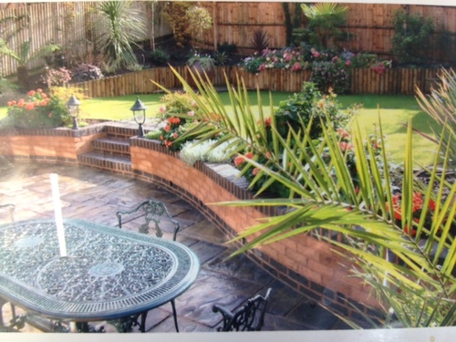 We offer a competitive professional approach to Landscaping. Whether the job is big or small we are passionate about delivering a high quality product