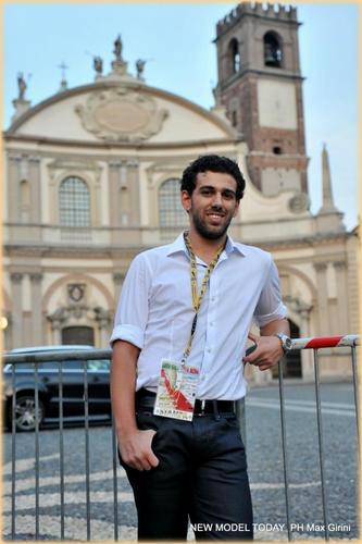 Presidente associazione giornalisti G. Rolandi; giornalista precario, insegnante non abilitato, web designer involontario; bamboccione, choosy, inoccupabile.
