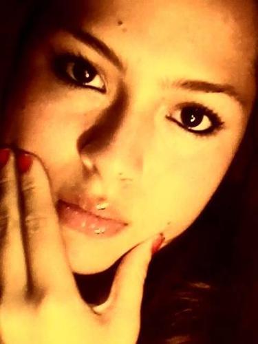 una chica simplee 3 obvio mejor que otras :) orgullosa 3