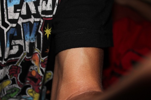 alex_is_dead's profile picture. No tengo más que ofrecer salvo mi propia confusión.