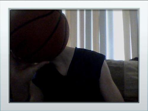 i am a basketball player for the ALOHA WARRIORS. and im on a mission.....follow me, ill follow back