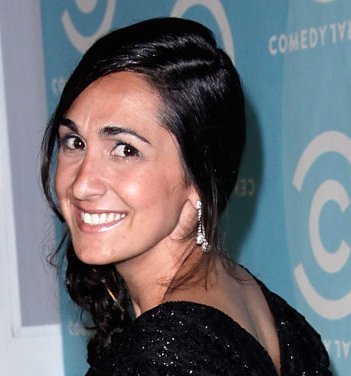 jenflanz's profile picture. Here for the free stuff, Co-Founder of Jinx dating app, EP of @TheDailyShow