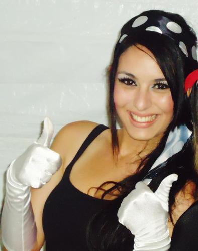 Cantora e atriz