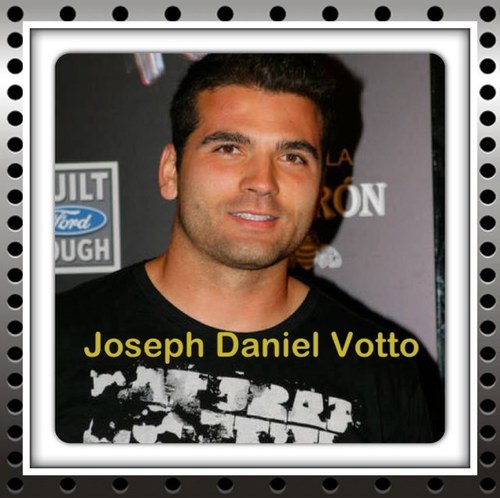 Joey Votto's official fan page! All you need to know about Votto and the whole Reds team! :)