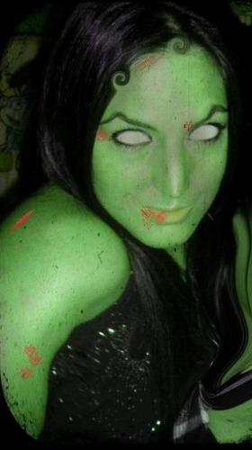 The_ZombieQueen Profile Picture