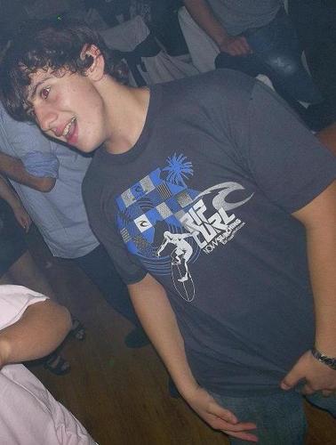 FeeerSaanchez's profile picture. Tu prima te ama mas que a todas. Todo lo qe me desees a mi; yo te lo deseo el doble 29AE6D17