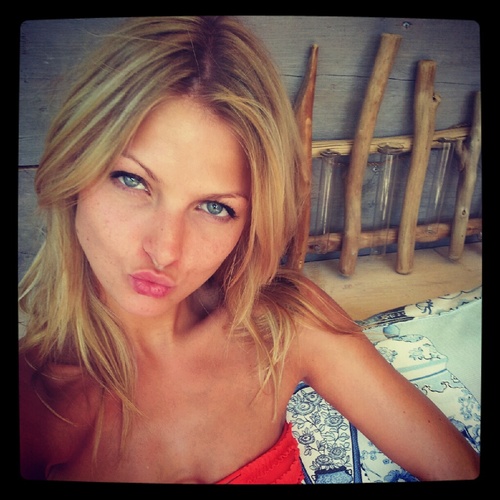 VioniG's profile picture. Love J.