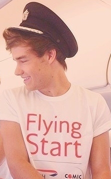 Boydirectioner. Admiro demais os meninos da @onedirection :)