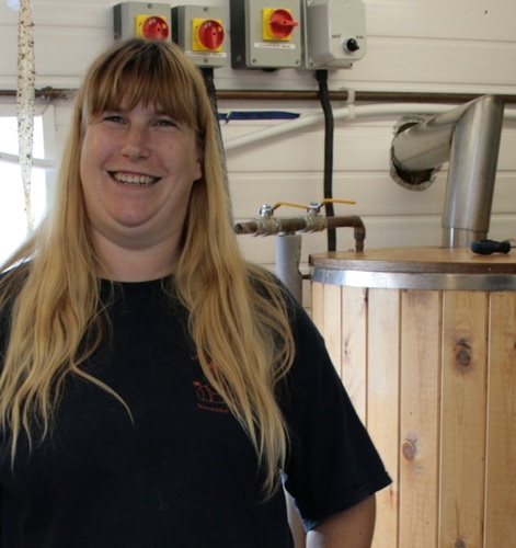 Beer lover, beer festival team for York Beer Festival and servant to kittens.