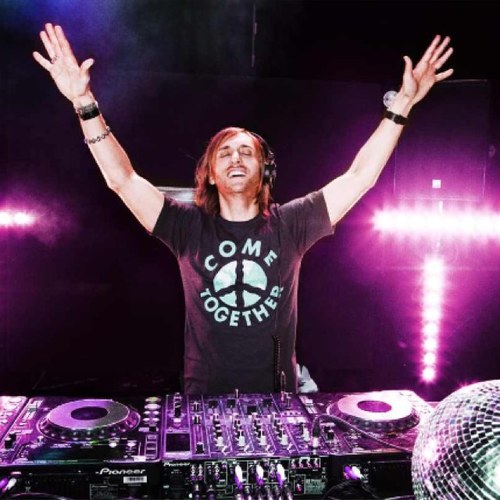 Davidguetta2013's profile picture. Featuring - Chris Willis, Kelly Rowland, Akon, Estelle, Kid Cudi, Black Eyed Peas, Rihanna, Kelis, Snoop Dogg, Flo Rida, Usher & many more...