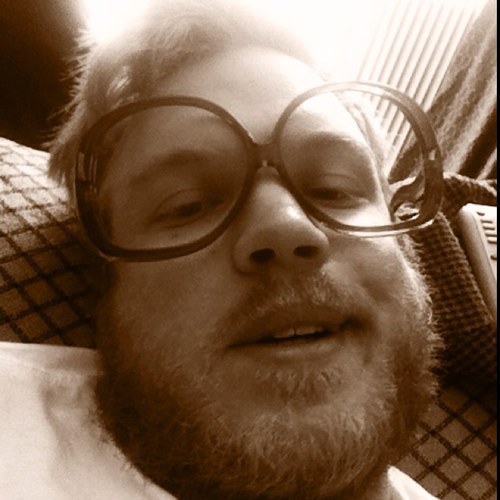 jefvelberg's profile picture. vill bli bonde när jag blir stor. skitrolig o helt dum i huvet. allt och inget är på allvar. RAWSKMUSIS, sport, fiske. farsa.