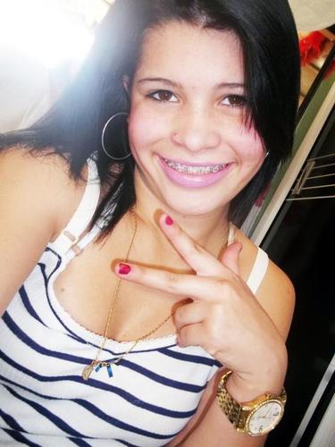 - ..um brinde a minha vida , um brinde aos parceiros 'um brinde as correrias ; & um brinde aos verdadeiros ;#*
