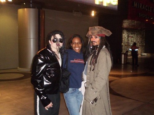 Lynnluv's profile picture. Excel at what you do; you can only limit yourself.