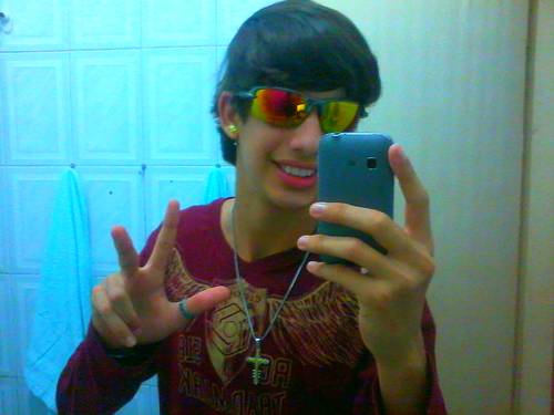 Msn: ramirez-s2@hotmail.com Corinthiano, 15 Anos, Apaixonado, Carinhoso,Ciumento. Feio..... E #Funkeiro Quér saber mais... ? SIGA-ME