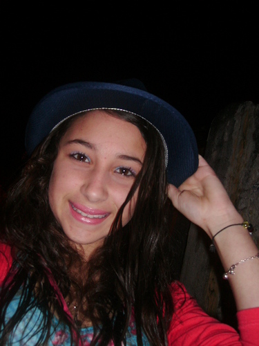Amo só a @Alinenuuunes_ e a @_IzabellaLimaa e pronto
