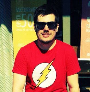 thomaserland's profile picture. Married with children. Jack of all trades, master of none. Loves history, philosophy, tech...& the NBA. Quiero aprender español