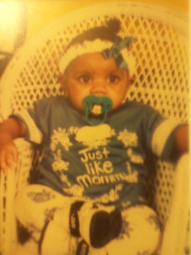 _SmileyFaceLay_'s profile picture. Not your average girl i like football (i would rather go outside n play) i love all types of music i like to read n write poerty