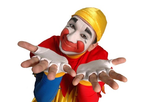 Soy un payaso y hago payasadas.. Te sorprende?