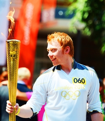 Rupert Grint es mi futuro esposo. 
Soy #Potterhead Apoyando la historia y al cast. @ScarleyByrne tw 6-nov-11♥ /   #TheHungerGames ♥

Personal: @brendacruz1