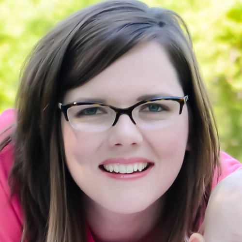 I'm an artist, designer, semi-professional procrastinator and full-time mom. In my spare time, I read, attempt yoga and play video games.
