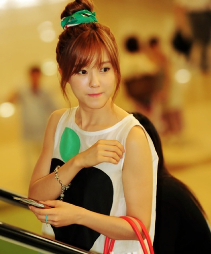 ฮโยมิน Hyomin DevilPrincess Ufo อยากรู้จักฟอลมาค่ะ ฟอลมาฟอลกลับ นะ :D รัก T-ara มากๆ มินไม่หยิ่งน๊าาา
