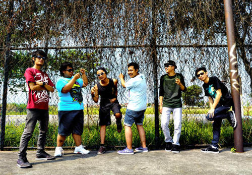 KantjilPunk dari JAKARTA! dan Selalu Support @JENDRALKANTJIL ,hanya brandalan tapi bukan sampah jalanan \m/(0_o)\m/ follback? Mention :)