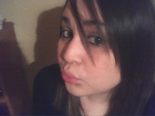my name is jeanette, i'm 22 years old. i'm a simple girl living a simple life. if anyone chooses to follow me i'll follow back. =]