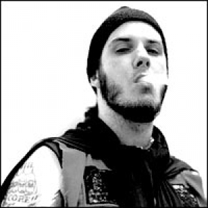 Aqui nesse twitter vc vai encontra algumas frases do bom e velho #Rock'n.Roll \\m/            Criado em : (30/12/11)