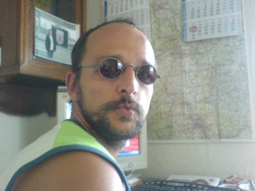 Internet Research Specialist and Online Copywriter