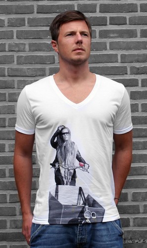 Amsterdam, kleding ontwerpen, gebaseerd op de stad Amsterdam, fashion, uitdagende en unieke t-shirts, 100% organic cotton