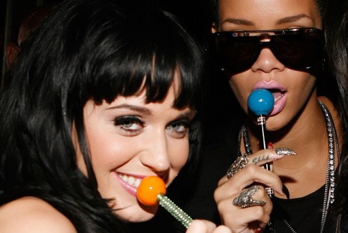 Rihanna,Justin Bieber,Selena Gomez, Kety Perry,Lady Gaga,JessieJ, Jasmine Villegas I LOVE U ♥