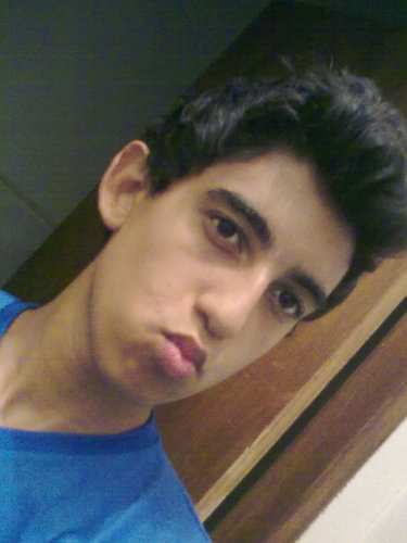 denis_senger's profile picture. Se eu fosse um anjo viveria para te guadar,mas como sou humano vivo para te amar 3