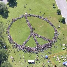 Florida grassroots network to stop #drones killing and surveillance. Part of the @NoDronesNetwork!
