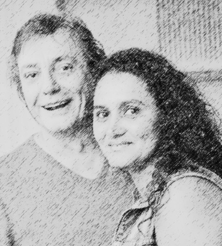 Janaina Costa esposa de Flávio Cavalcanti,mãe de J.Victor e Victoria.e graças a DEUS renovada no espirito santo amém.