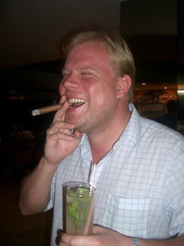 matiasinha's profile picture. Onnellinen mies joka seuraa urheilua kautta linjan ja omien lapsiensa kautta.