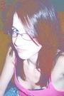 UeDGGrEsSdwh0's profile picture. anyways anything you would like to know just askAnd im 5'9 so please be at least that if not taller!  please follow me. http://t.co/JjvFKFdNix
