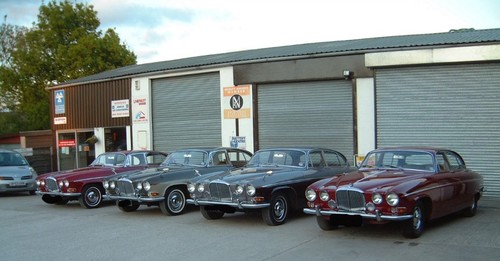Local, award-winning, independent garage based in Woodford, Cheshire. Specialising in MOT's, servicing, Hybrid Vehicles, Air Con. Contact us on 0161-439-5698.