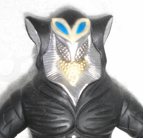 mefimefi's profile picture. 地球征服にやってきたぞ！タングステンのサラダが大好き！