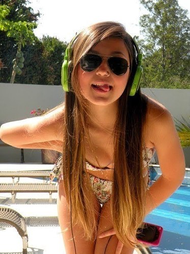 ♥ Me segue te sigo =)