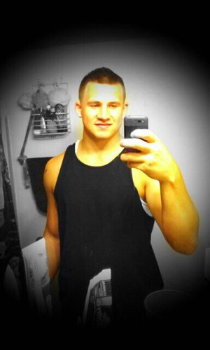 ChedarBob_Steez's profile picture. Add me on facebook. Bobby Nelessen.